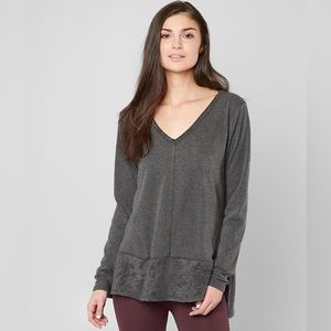 ⭐️ BKE Gray Pullover Sweatshirt Size XS